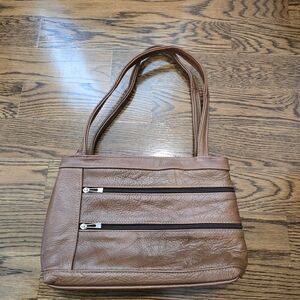 Elegant Carmel Leather Tote Bag